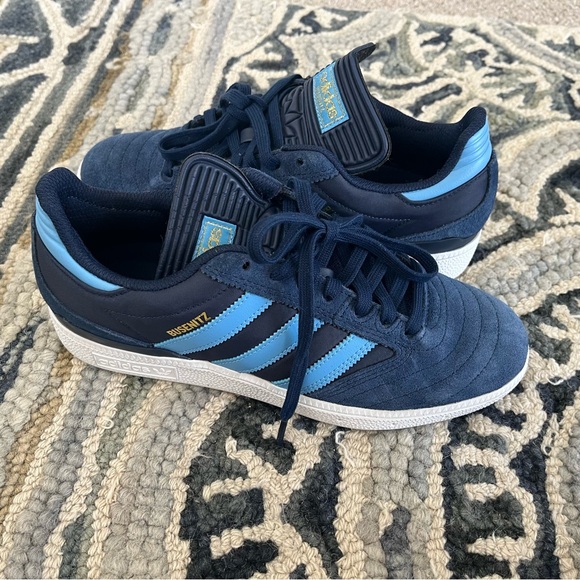 Navy Blue Adidas Busenitz Sneakers size 8.5 women’s / 7 mens - Picture 1 of 4